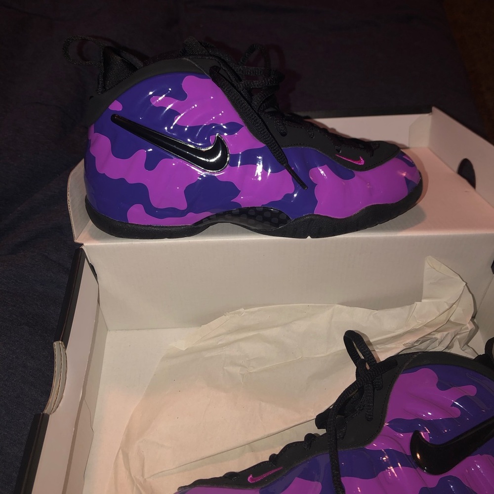 Brand New Never Worn Pink and purple size 2  foam